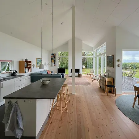 Summer With View Near Aarhus Semesterbostad