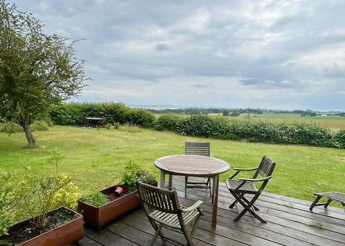 Sommerhus Med Udsigt Naer Aarhus Ferienhaus