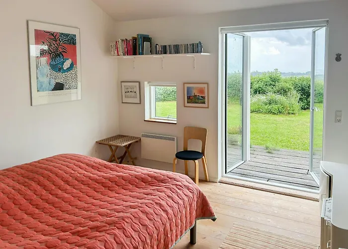 Sommerhus Med Udsigt Naer Aarhus